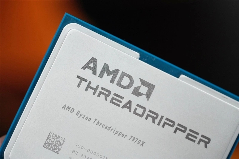 AMD 撕裂者系列